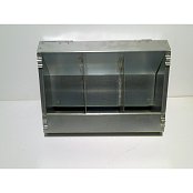 Dreifache Futterstelle ohne Deckel