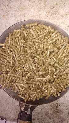 Seno granulované 1 kg
