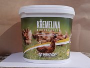 Křemelina Mistral Schicht 1,5 kg

(Note: "Křemelina" is a brand name and may not have a direct translation in German)