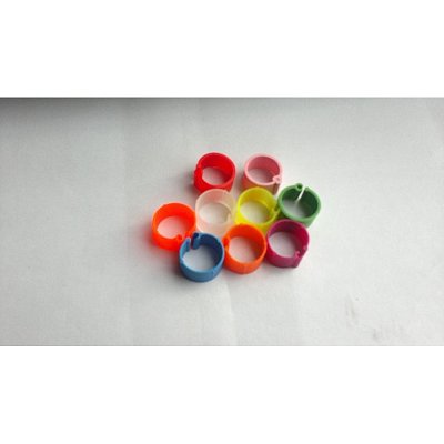 Tierfuttermischung Kvídera Hühnerringe 16 mm - einziehbar Rot
