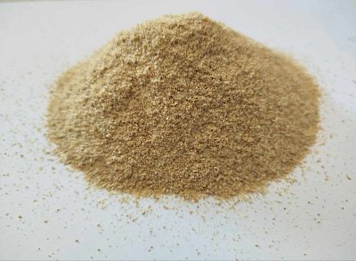 Kubetol, s.r.o. KRMNÉ KVASNICE - kultivované na výpalcích DDGS (sypké) 25 kg 

Kubetol, s.r.o. FUTTERHEFE - kultiviert auf Destillierhefen DDGS (los) 25 kg
